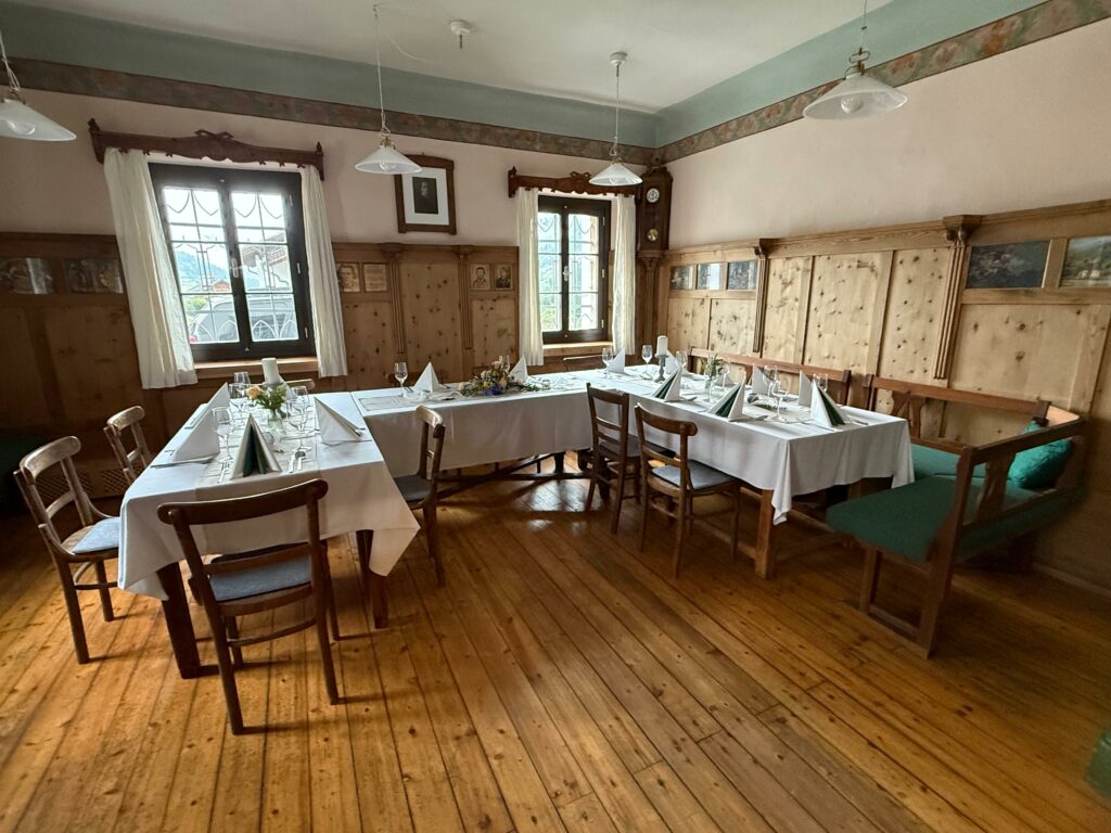 WhatsApp Image 2025-10-11 at 15.22.43_2